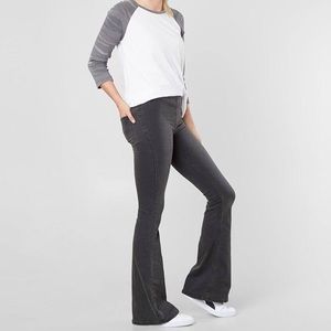 Free people flare stretch jean black/grey